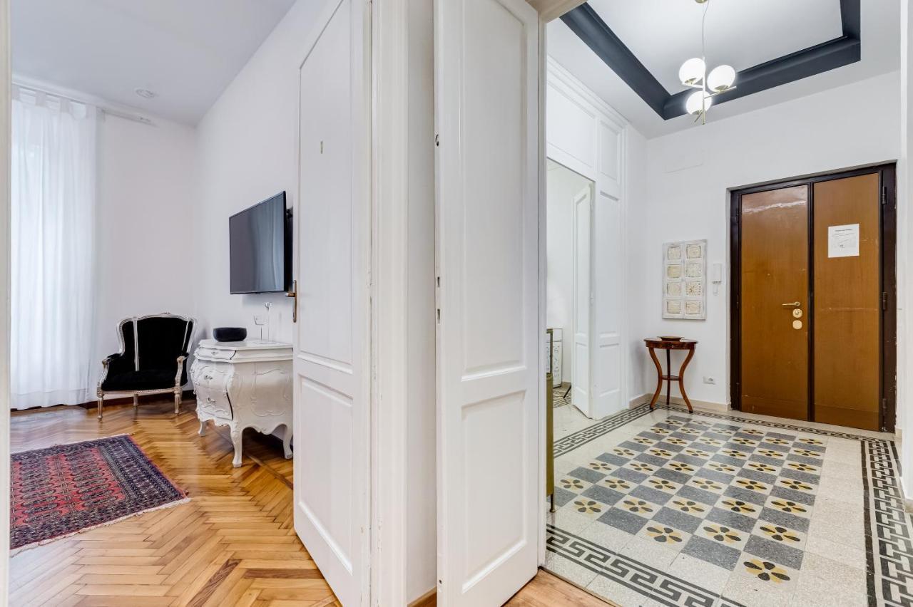 Bdc - Residenza Valadier 3-Bdr And 3 Bathrooms Apt Рим Экстерьер фото