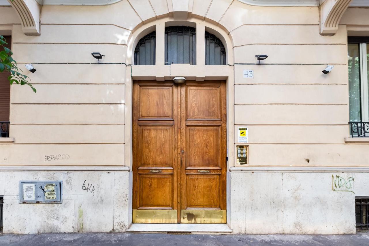 Bdc - Residenza Valadier 3-Bdr And 3 Bathrooms Apt Рим Экстерьер фото